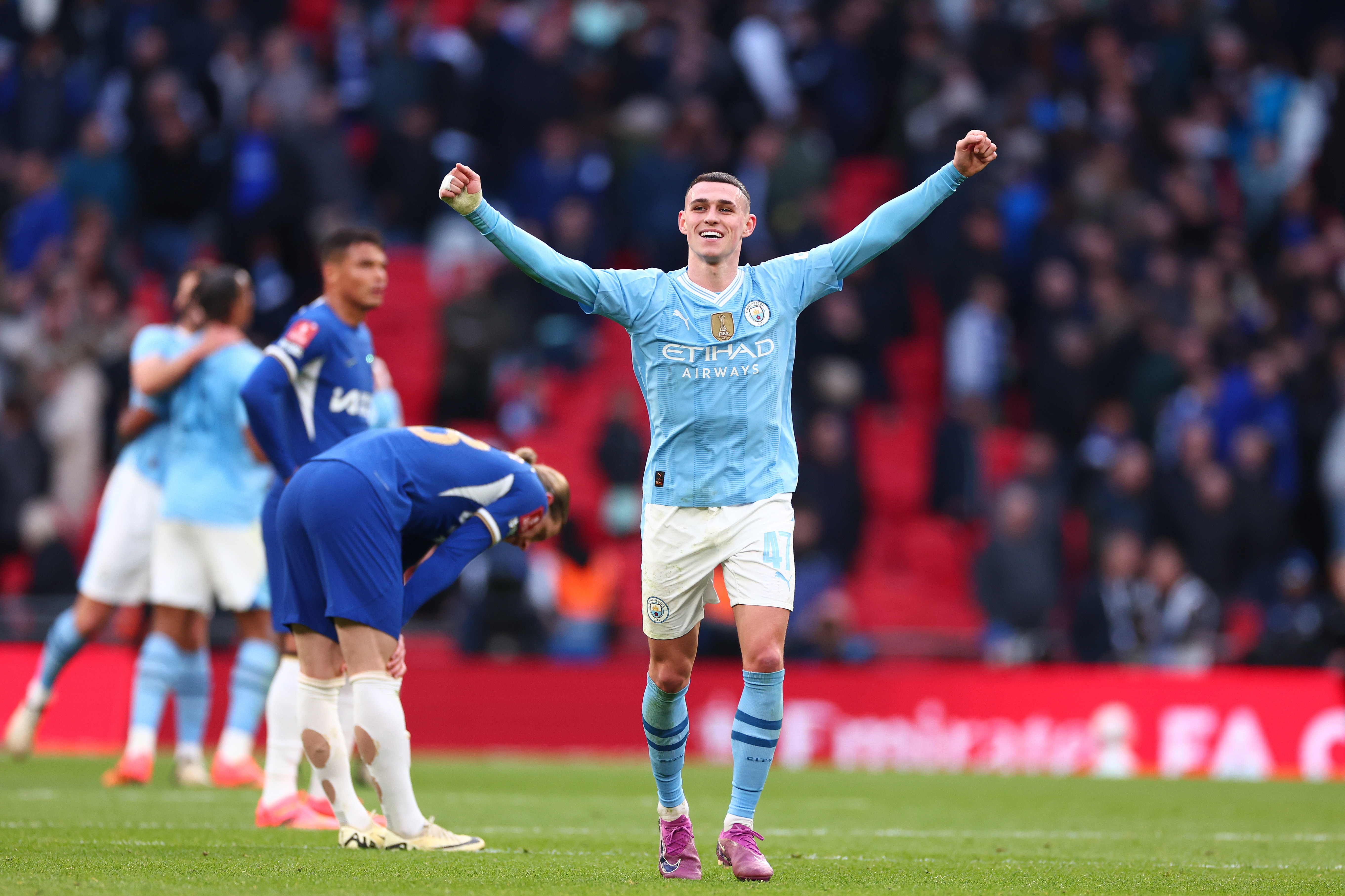 贝博官方入口英超今夜走向成谜，菲尼克斯太阳临场应变，媒体盛赞，赛程密集仍需轮换的简单介绍